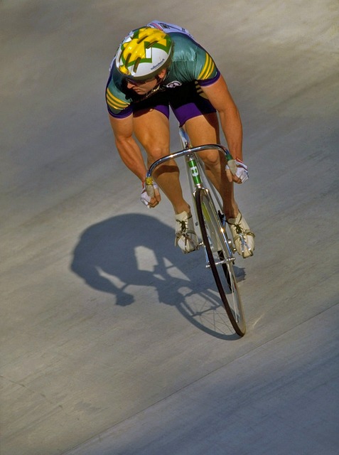 续冲击总冠 续冲击总冠